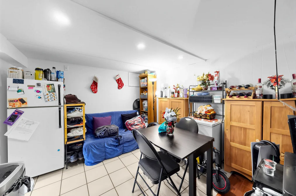 5033 Killarney Street, Vancouver, BC - House for Sale - Photo 26 of 35 5033 Killarney Street, Vancouver, BC - House for Sale - Photo 26 of 35