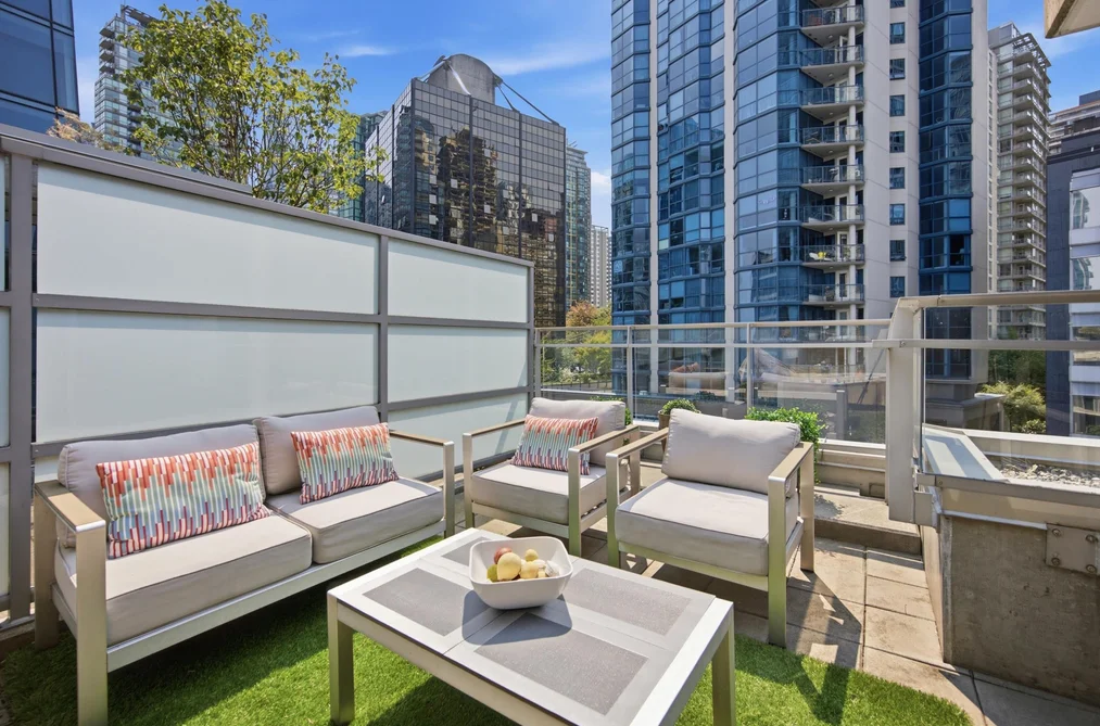 Condo for sale at 504 1477 W Pender Street Vancouver British Columbia - MLS: R3154333