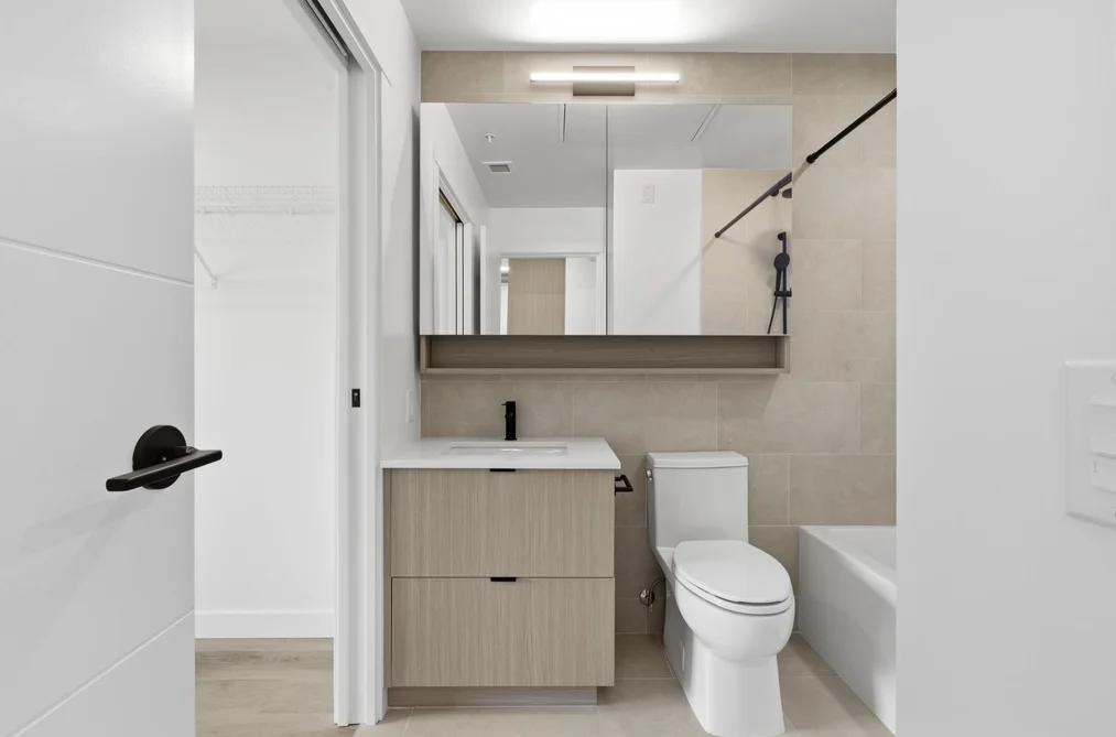 504 2268 E BROADWAY, Vancouver BC V5N 0L2, Vancouver BC — Residential for Sale — Photo 12 of 28