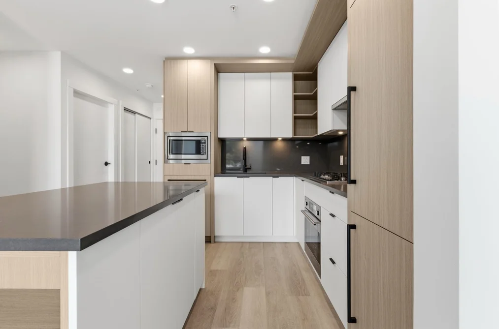 504 2268 E BROADWAY, Vancouver BC V5N 0L2, Vancouver BC — Residential for Sale — Photo 3 of 28