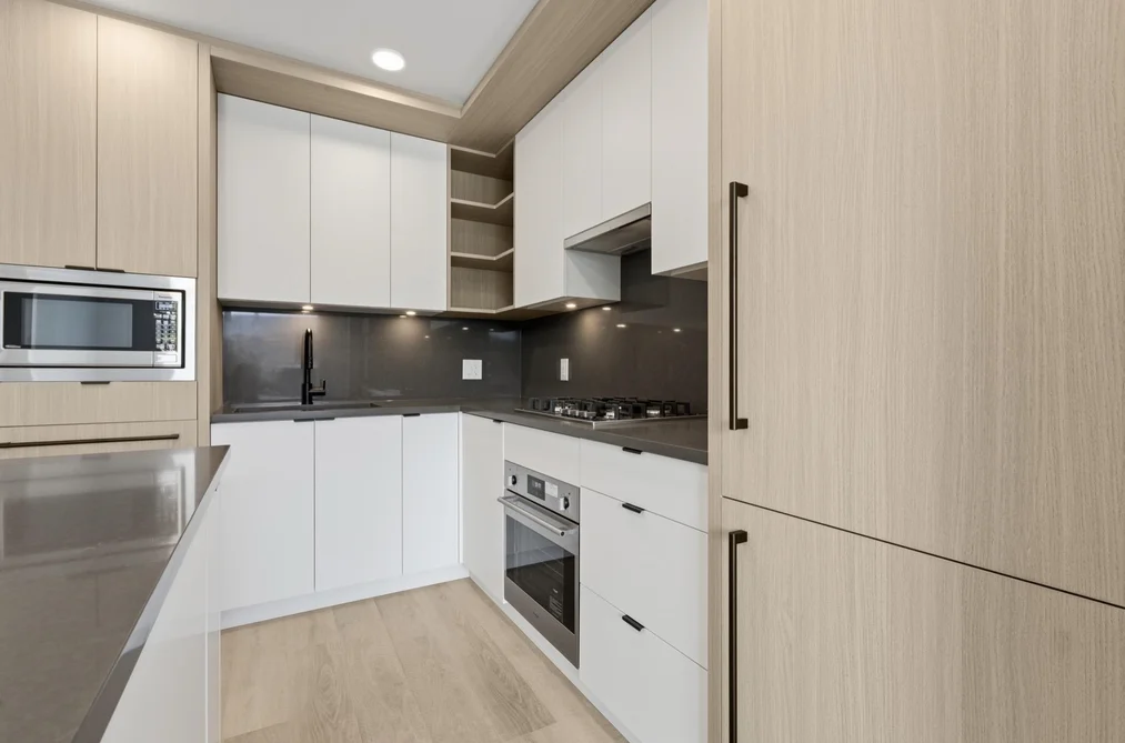 504 2268 E BROADWAY, Vancouver BC V5N 0L2, Vancouver BC — Residential for Sale — Photo 4 of 28