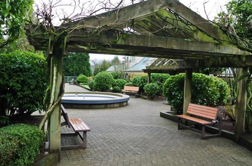 504 2700 MCCALLUM ROAD, Abbotsford BC V2S 6X9, Abbotsford BC — Residential for Sale - Photo 2
