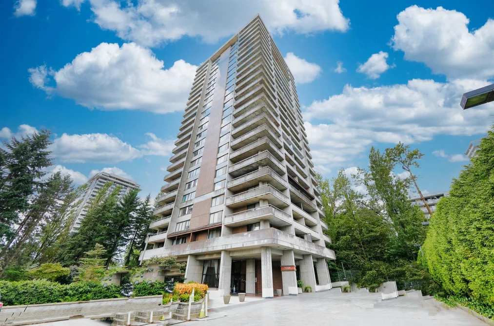 Condo for sale at 504 3737 Bartlett Court Burnaby British Columbia - MLS: R3160682