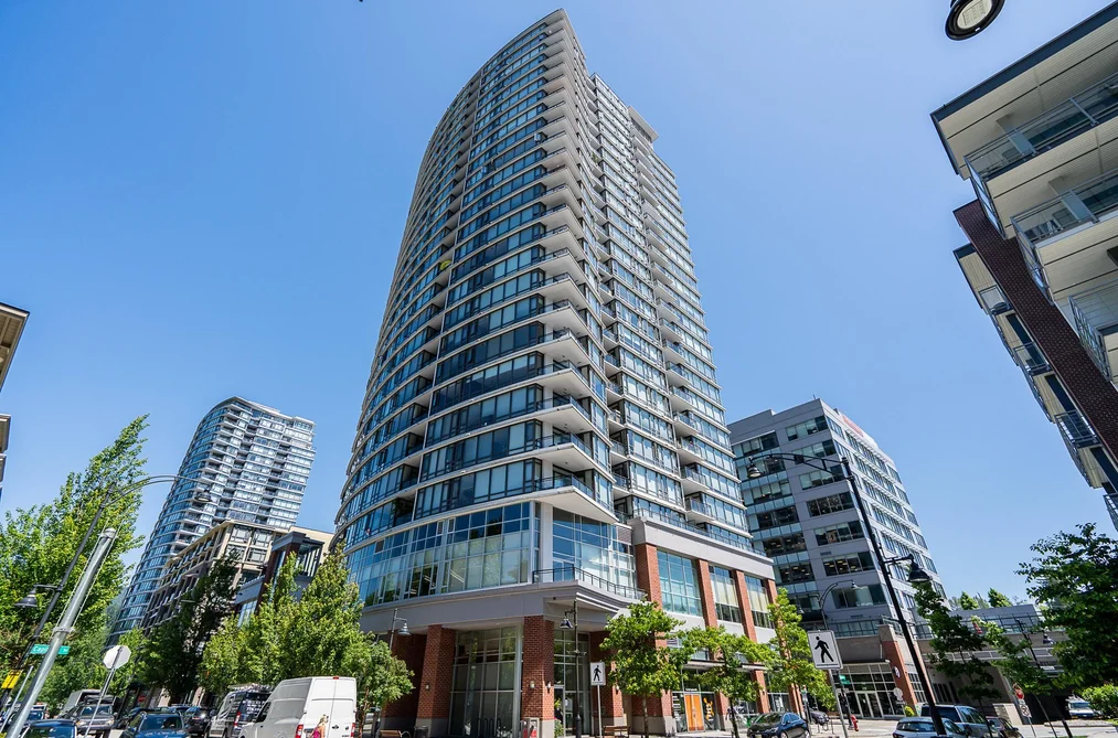 504 400 CAPILANO ROAD, Port Moody BC V3H 0E1, Port Moody BC — Residential for Sale - Photo 2