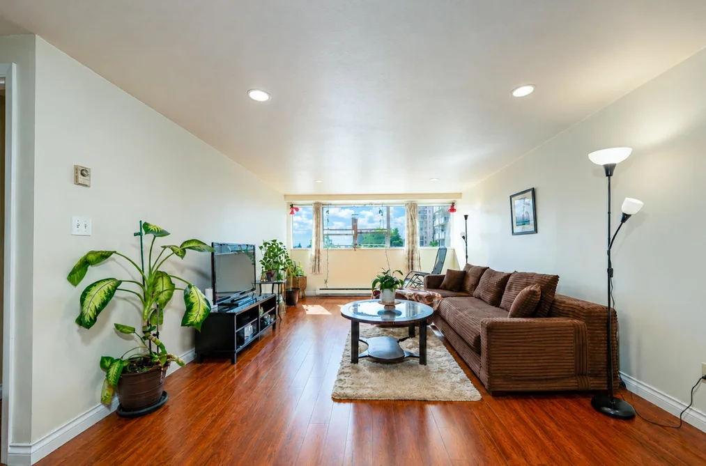 504 534 SIXTH STREET, New Westminster BC V3L 5K7, New Westminster BC — Residential for Sale — Photo 5 of 34