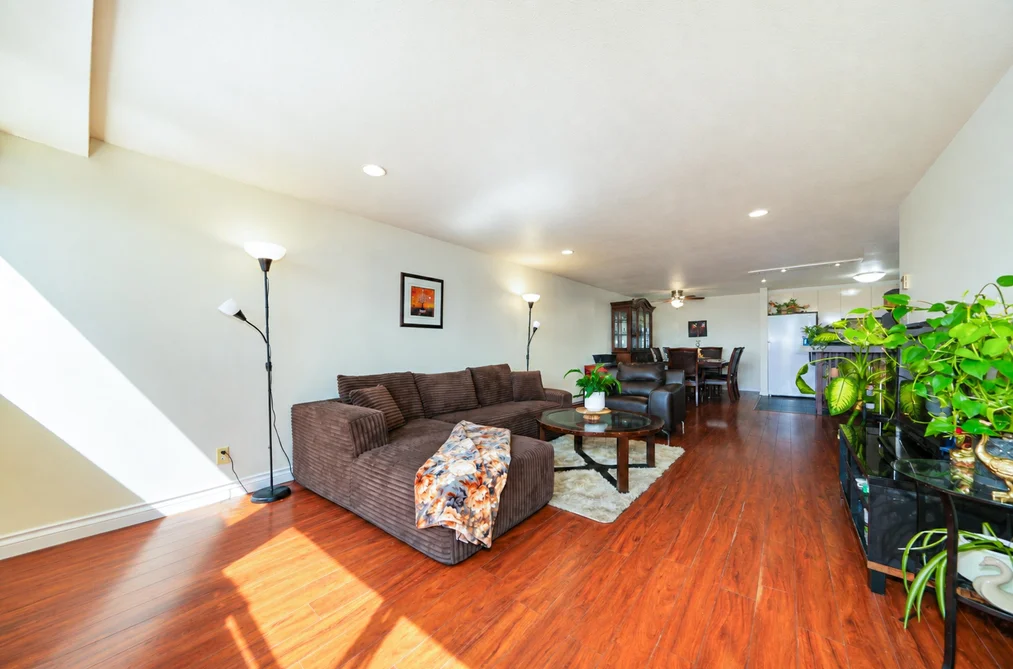 504 534 SIXTH STREET, New Westminster BC V3L 5K7, New Westminster BC — Residential for Sale — Photo 6 of 34