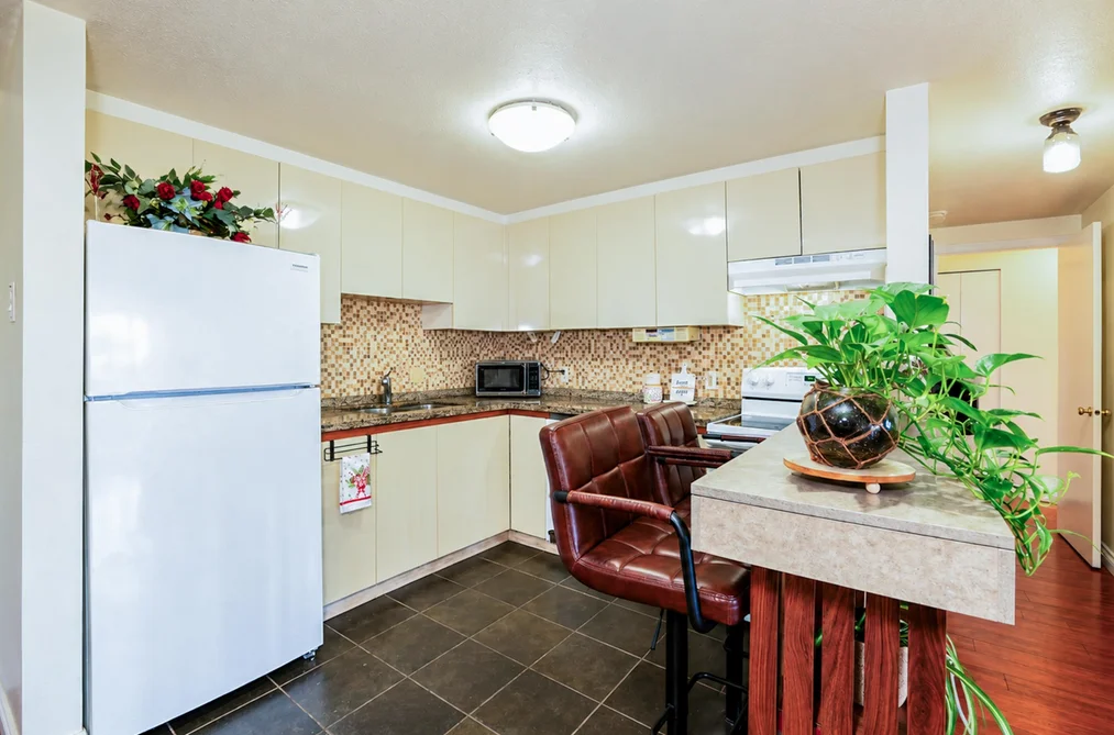 504 534 SIXTH STREET, New Westminster BC V3L 5K7, New Westminster BC — Residential for Sale — Photo 9 of 34