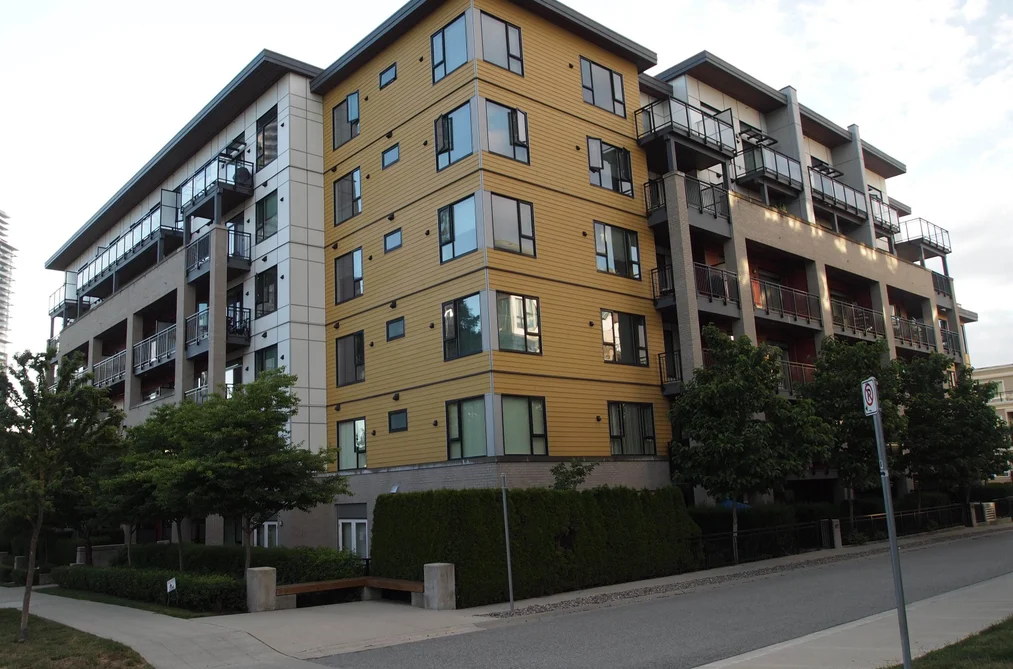 Condo for sale at 504 621 Regan Avenue Coquitlam British Columbia - MLS: R3145890