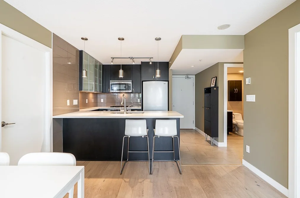 504 7328 ARCOLA STREET, Burnaby BC V5E 0A7, Burnaby BC — Residential for Sale — Photo 8 of 37