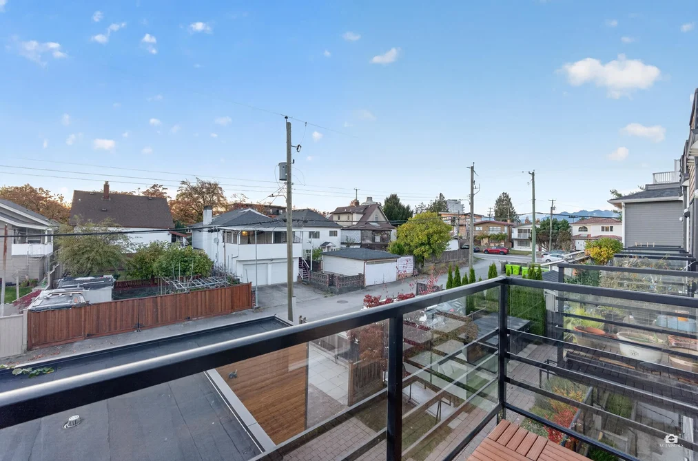 5043 Chambers Street, Vancouver, BC - Townhouse for Sale - Photo 34 of 37 5043 Chambers Street, Vancouver, BC - Townhouse for Sale - Photo 34 of 37
