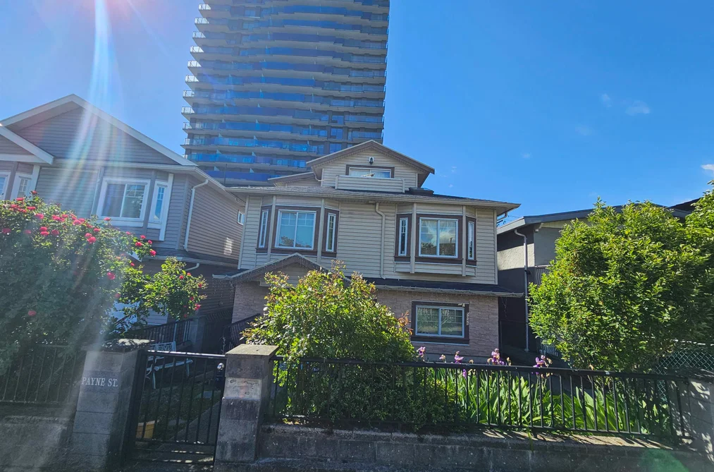 House for sale at 5045 Payne Street Vancouver British Columbia - MLS: R3128565