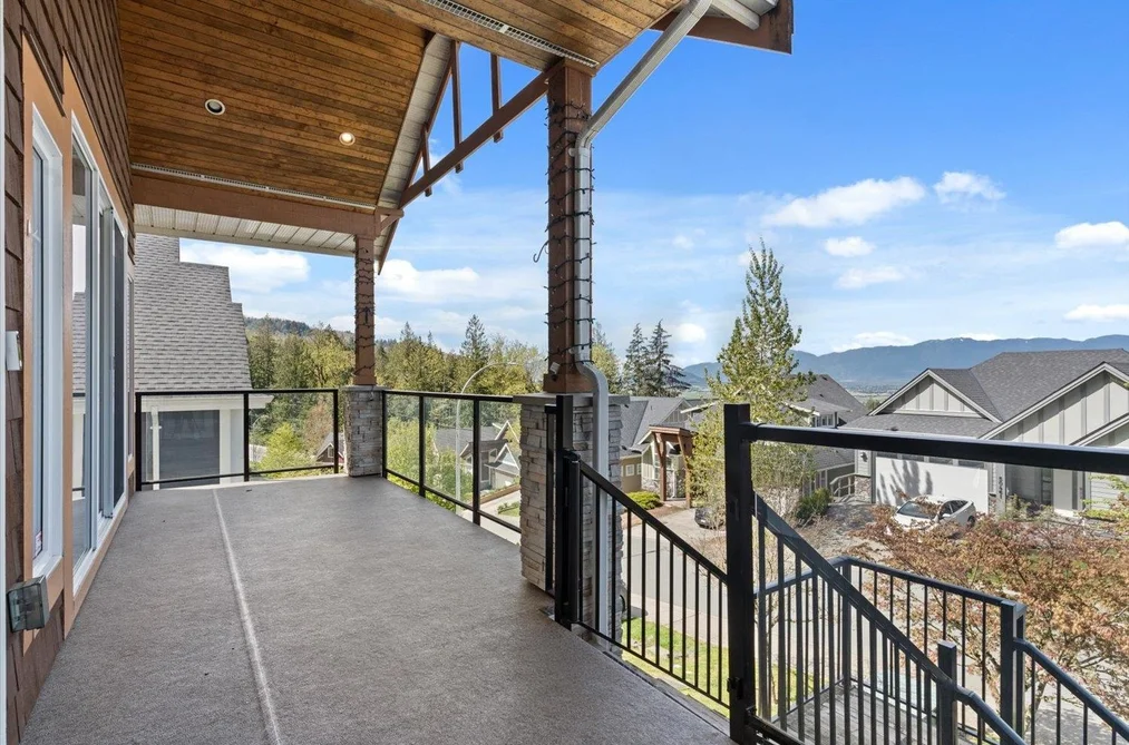 50460 KINGSTON DRIVE, Chilliwack BC V4Z 0C2, Chilliwack BC — Residential for Sale - Photo 2