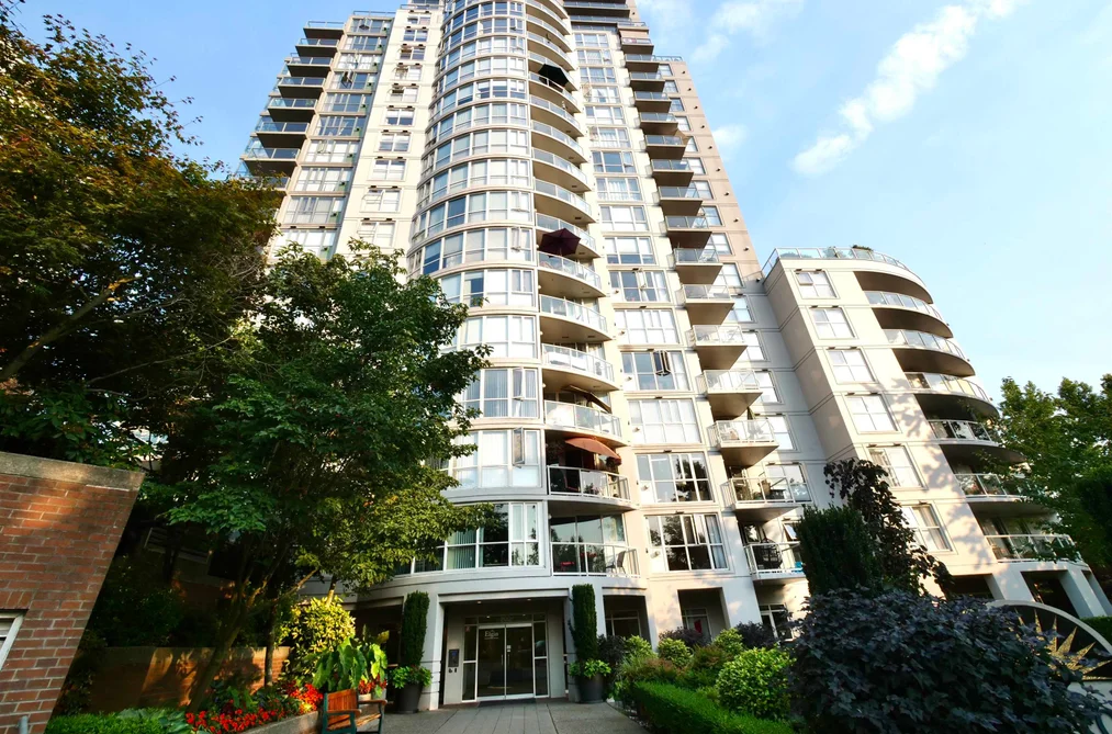 Condo for sale at 505 200 Newport Drive Port Moody British Columbia - MLS: R3166195