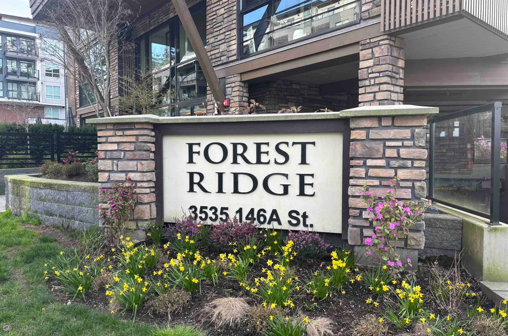 Condo for sale at 505 3535 146a Street Surrey British Columbia - MLS: R3105796