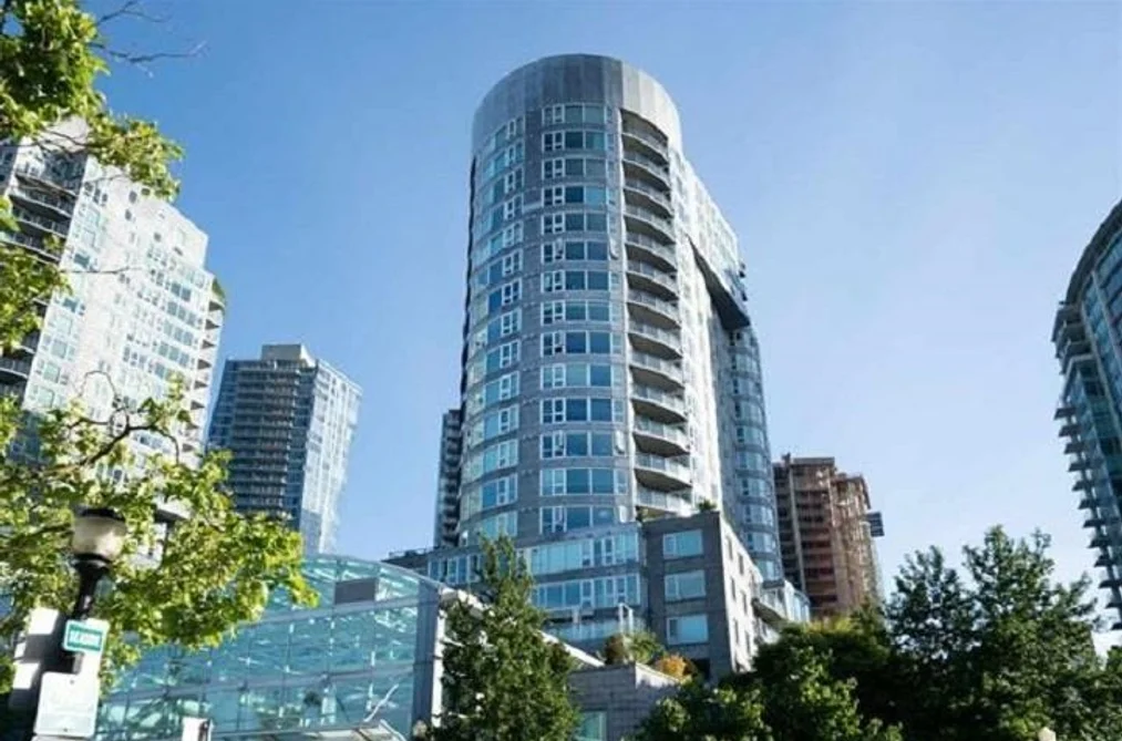 505 560 CARDERO STREET, Vancouver BC V6G 3E9, Vancouver BC — Residential for Sale - Photo 2