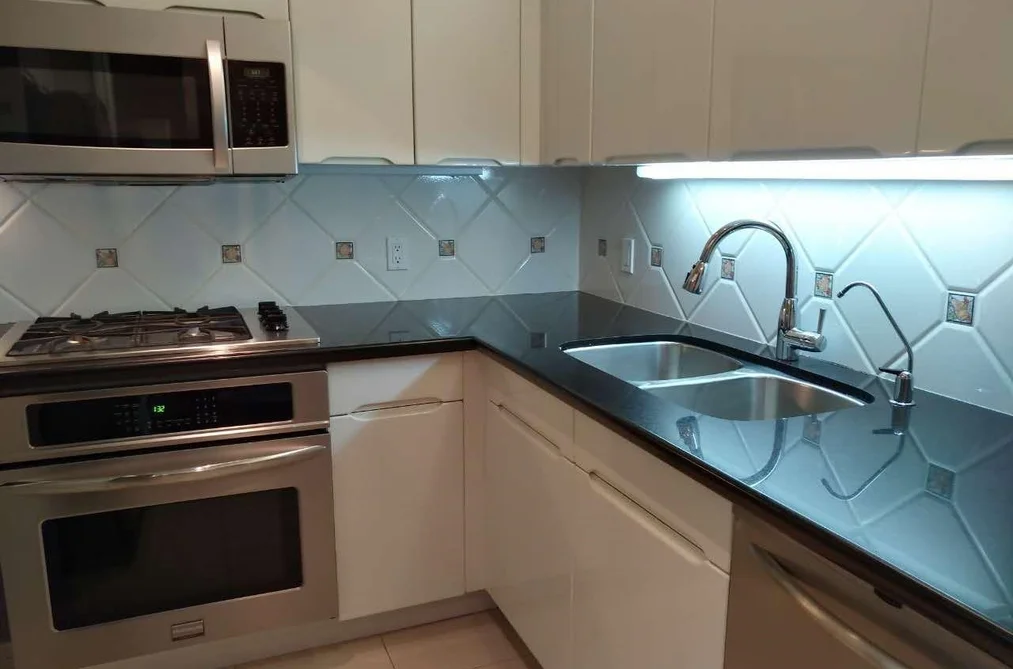 505 560 CARDERO STREET, Vancouver BC V6G 3E9, Vancouver BC — Residential for Sale - Photo 5