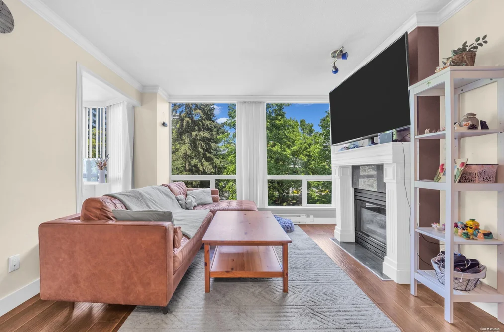 Condo for sale at 505 9633 Manchester Drive Burnaby British Columbia - MLS: R3127867