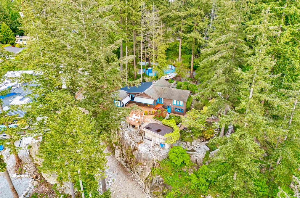 5056 THE BYWAY, West Vancouver BC V7W 1L7, West Vancouver BC — Residential for Sale - Photo 3