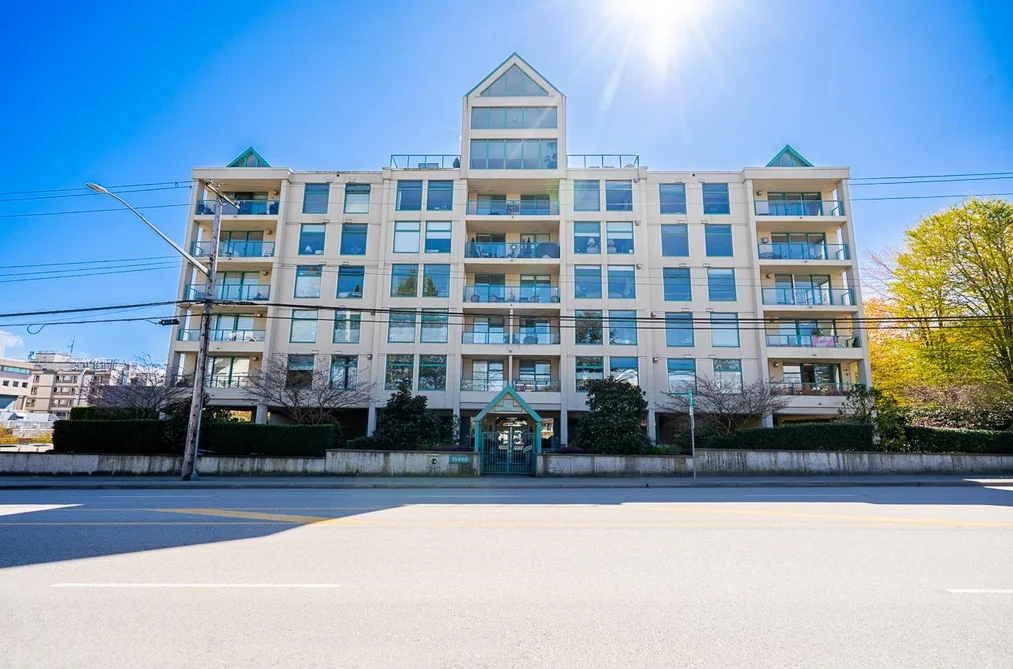 Condo for sale at 506 15466 North Bluff Road White Rock British Columbia - MLS: R3113316