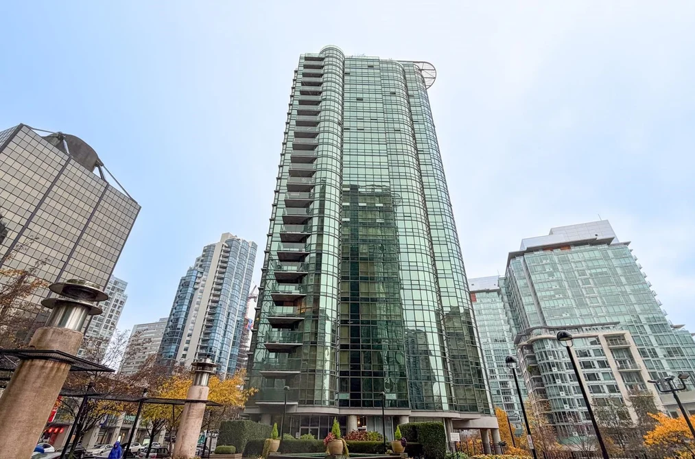 Condo for sale at 506 588 Broughton Street Vancouver British Columbia - MLS: R3123044