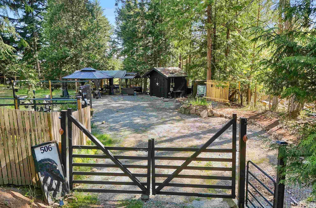 Property for sale at 506 Bluff Way Mayne Island British Columbia - MLS: R3127615