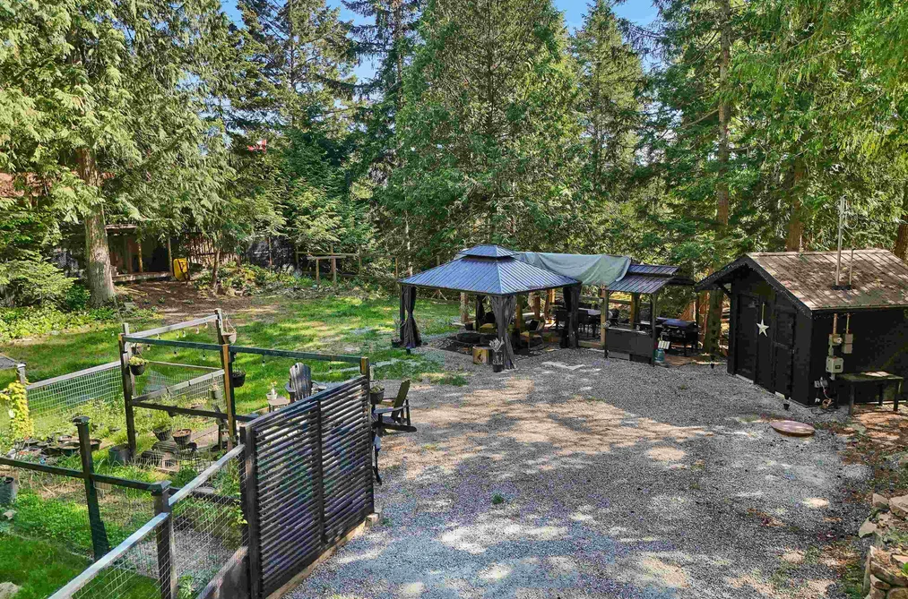 506 BLUFF WAY, Mayne Island BC V0N 2J2, Mayne Island BC — Land for Sale - Photo 2