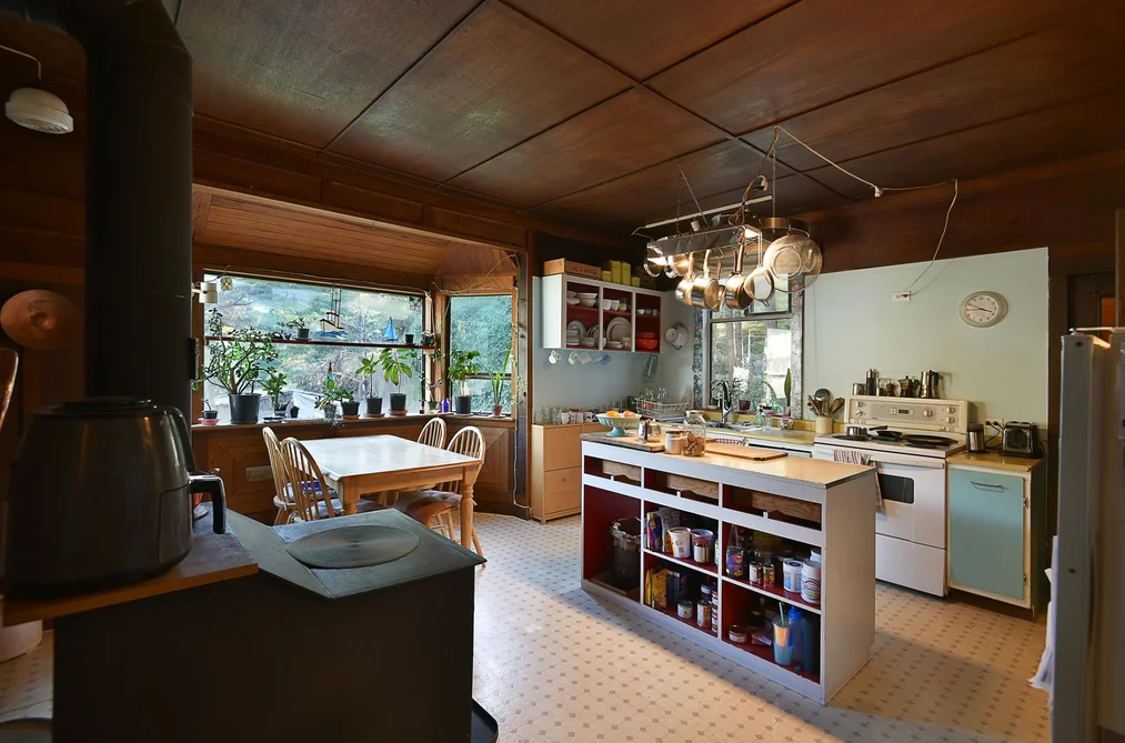 5066 SHERMAN LANE, Halfmoon Bay BC V0N 1Y2, Halfmoon Bay BC — Residential for Sale - Photo 5