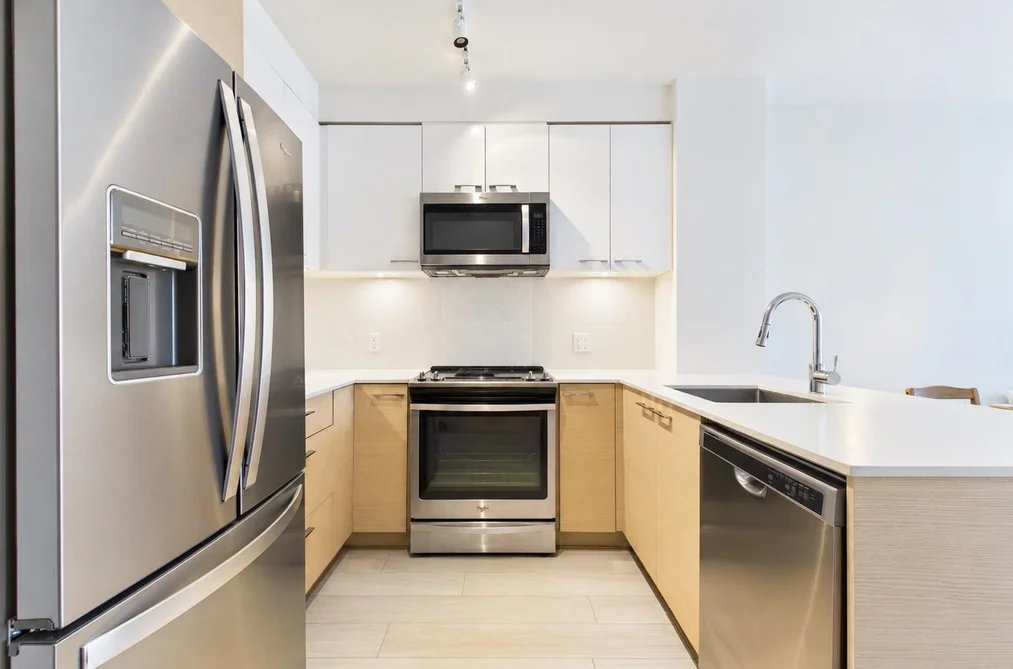 507 - 13963 105 Boulevard, Surrey, BC - MLS: R3178159 - Photo 3 507 - 13963 105 Boulevard, Surrey, BC - MLS: R3178159 - Photo 3