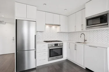 2435 Kingsway Unit 507, Vancouver, BC - MLS: R3165664