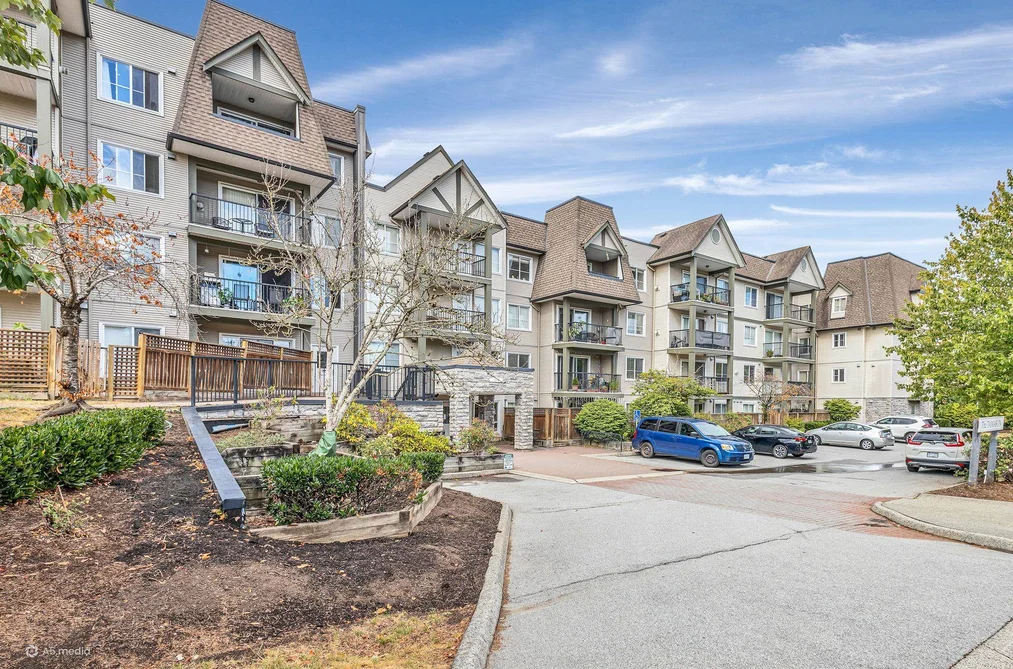 Condo for sale at 508 12083 92a Avenue Surrey British Columbia - MLS: R3112457