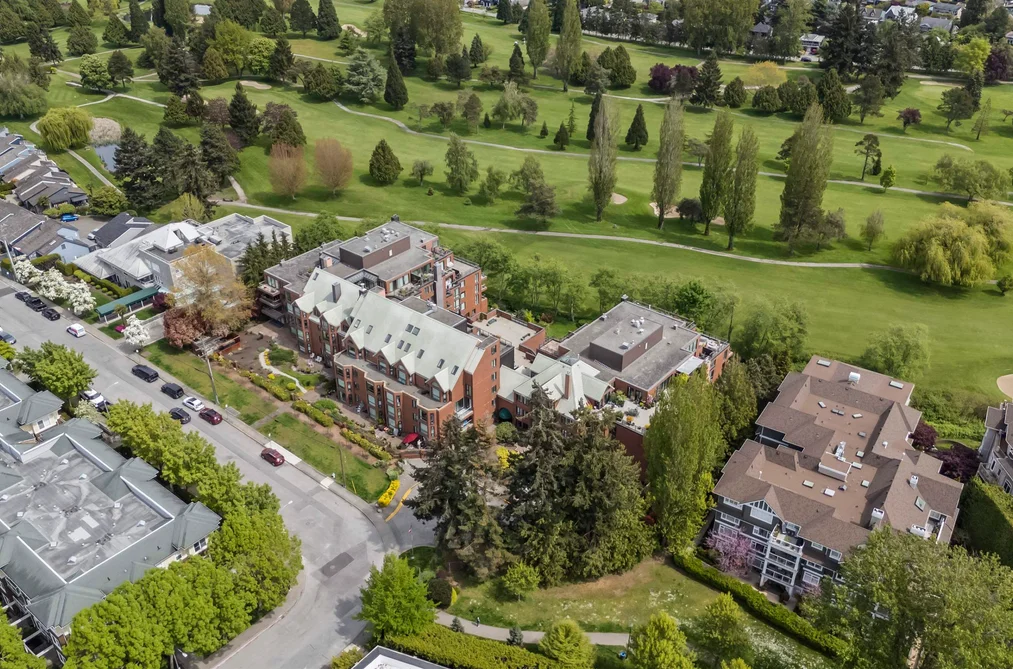 Condo for sale at 508 1350 View Crescent Delta British Columbia - MLS: R3118552