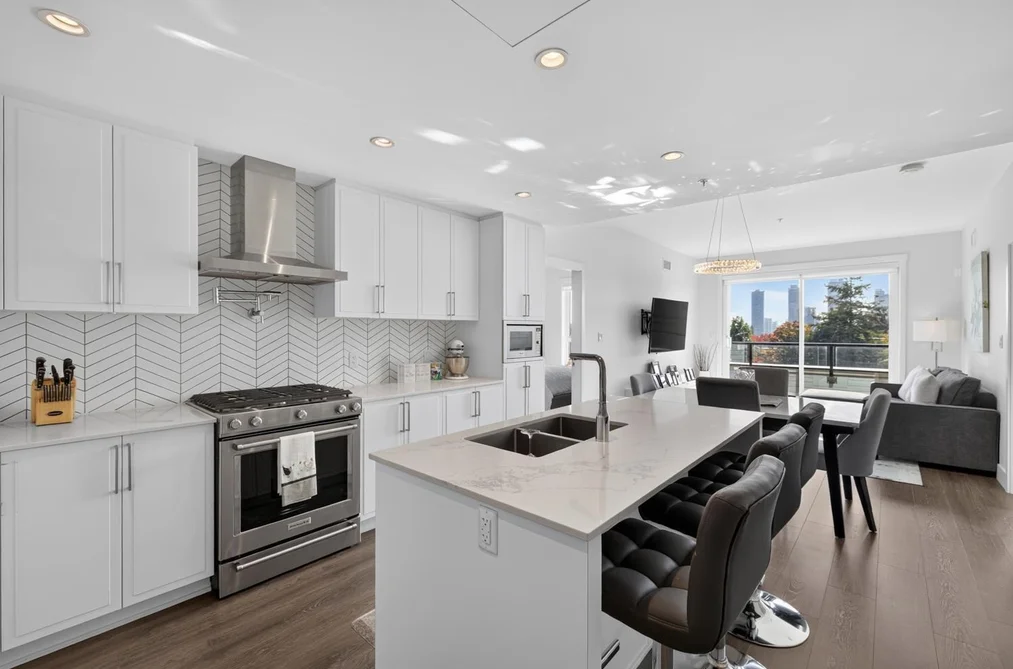 4477 Hastings St Unit 508, Burnaby, BC - MLS: R3176823