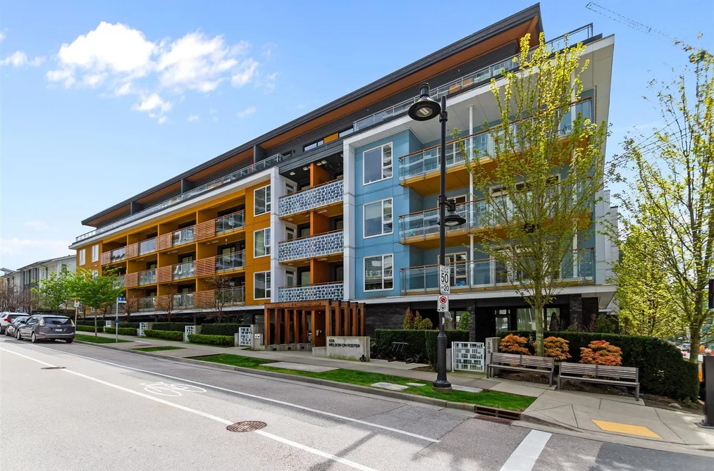 508 516 FOSTER AVENUE, Coquitlam BC V3J 0H8, Coquitlam BC — Residential for Sale - Photo 2