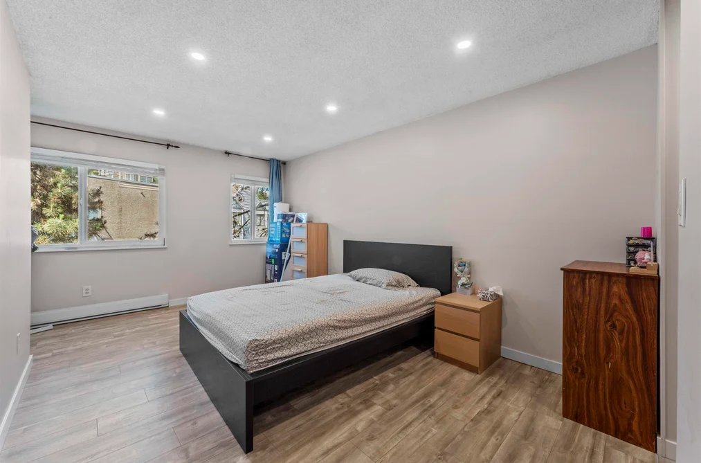 508 9890 MANCHESTER DRIVE, Burnaby BC V3N 4R4, Burnaby BC — Residential for Sale - Photo 3