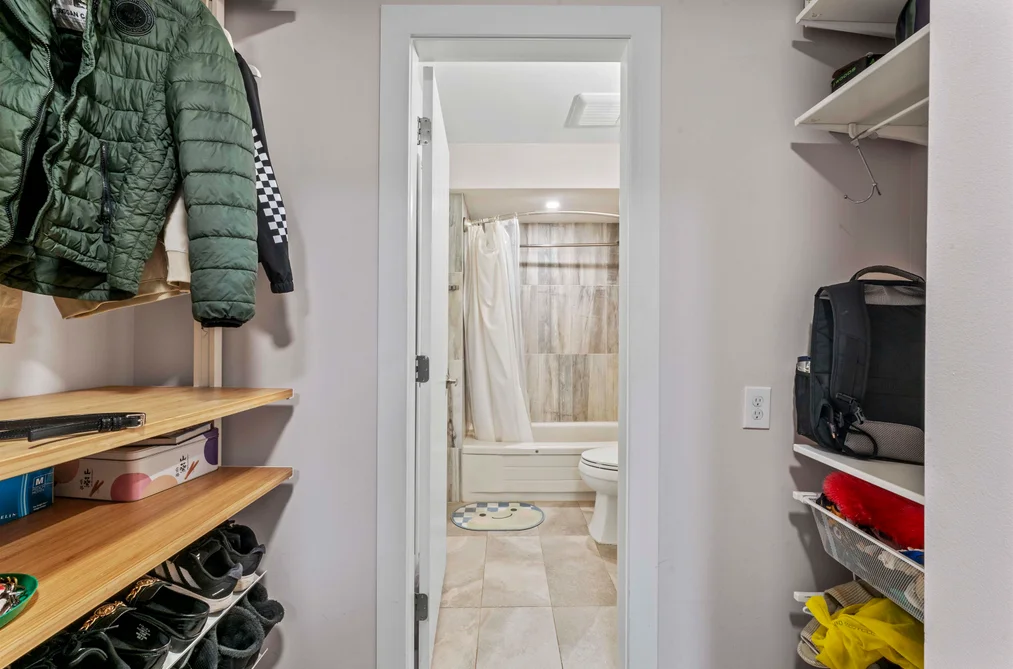 508 9890 MANCHESTER DRIVE, Burnaby BC V3N 4R4, Burnaby BC — Residential for Sale - Photo 6