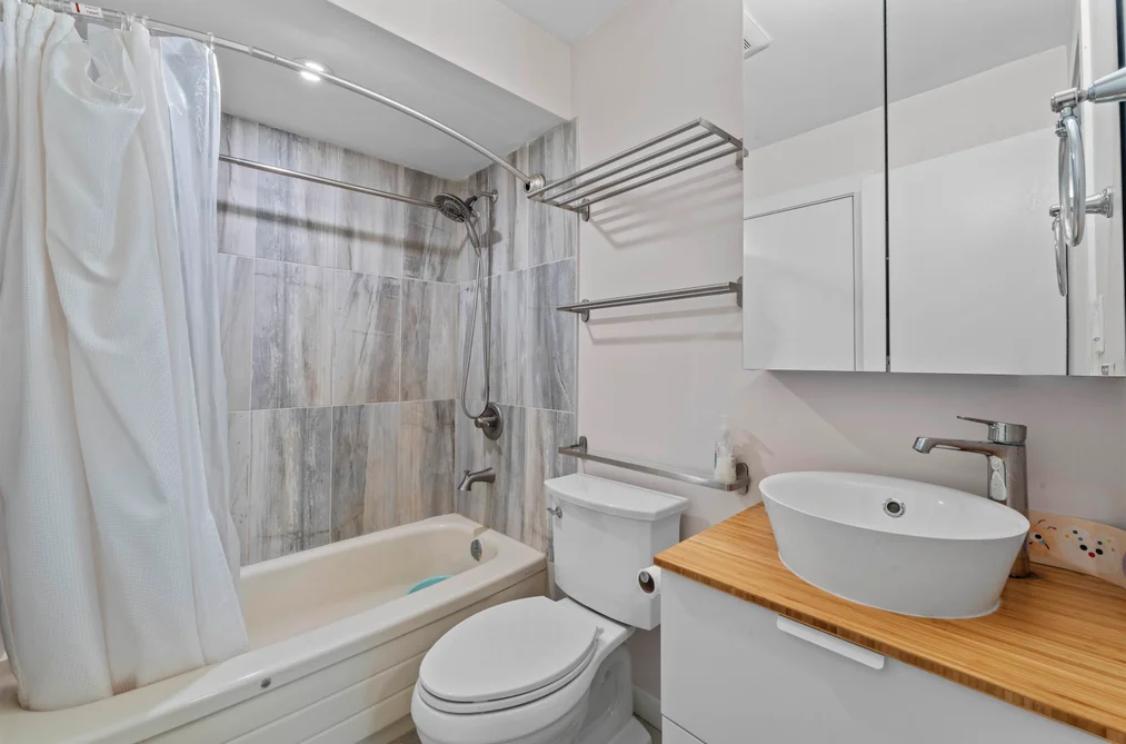 508 9890 MANCHESTER DRIVE, Burnaby BC V3N 4R4, Burnaby BC — Residential for Sale - Photo 7