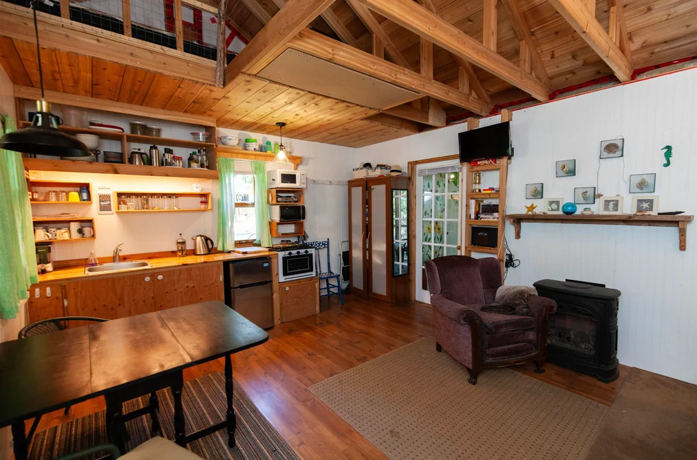 508 Aya Reach Road, Mayne Island, BC - MLS: R3133050 - Photo 14 508 Aya Reach Road, Mayne Island, BC - MLS: R3133050 - Photo 14