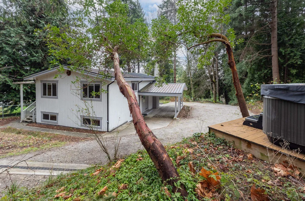 5080 SUNSHINE COAST HIGHWAY, Sechelt BC V7Z 0G6, Sechelt BC — Residential for Sale - Main Photo