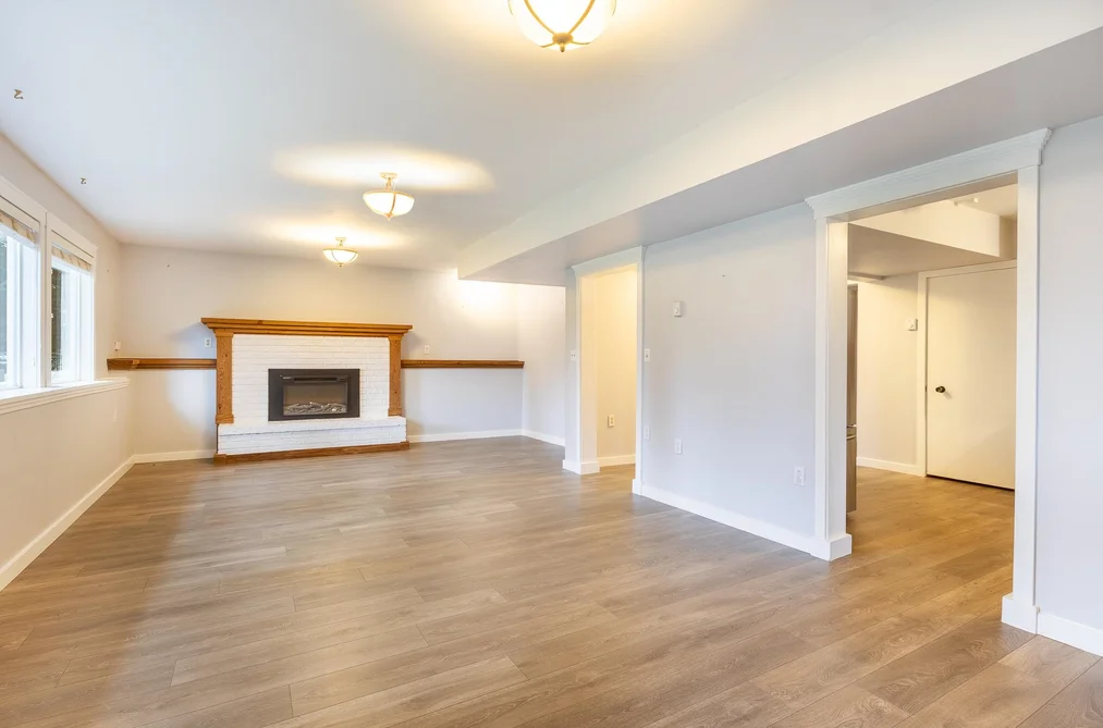 5080 SUNSHINE COAST HIGHWAY, Sechelt BC V7Z 0G6, Sechelt BC — Residential for Sale — Photo 11 of 27