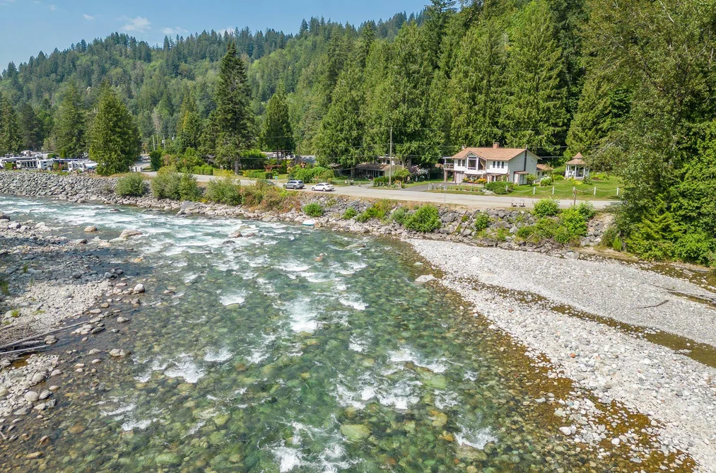 50861-50871 O'BYRNE ROAD, Chilliwack BC V4Z 1B6, Chilliwack BC — Residential for Sale - Photo 2