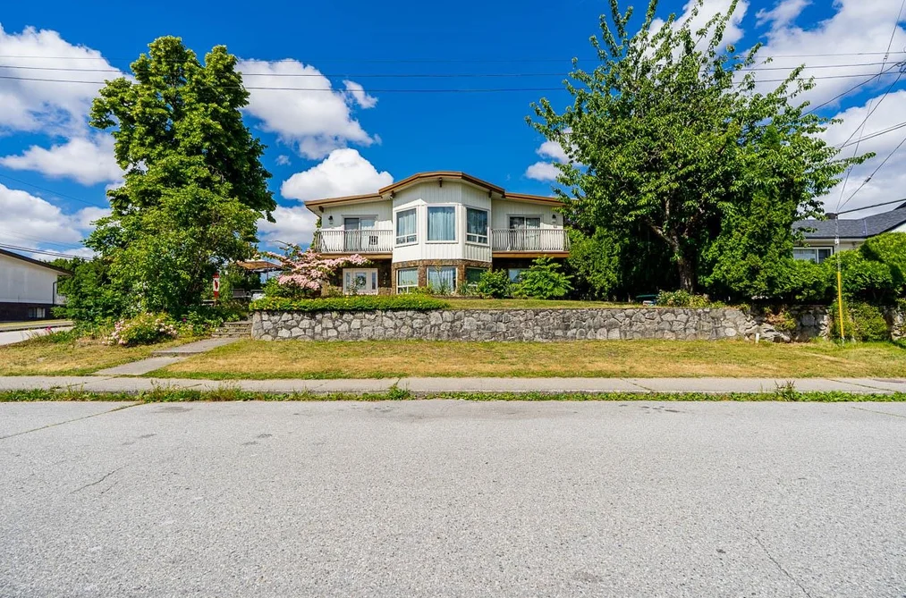 5089 INMAN AVENUE, Burnaby BC V5G 2Y7, Burnaby BC — Residential for Sale - Main Photo