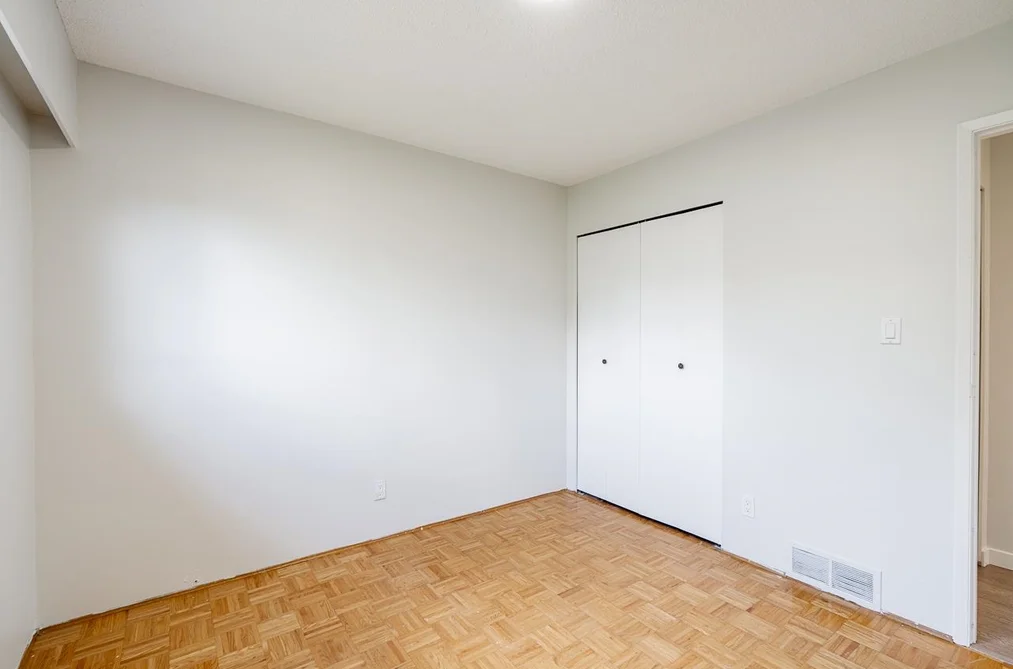 5089 INMAN AVENUE, Burnaby BC V5G 2Y7, Burnaby BC — Residential for Sale — Photo 14 of 39