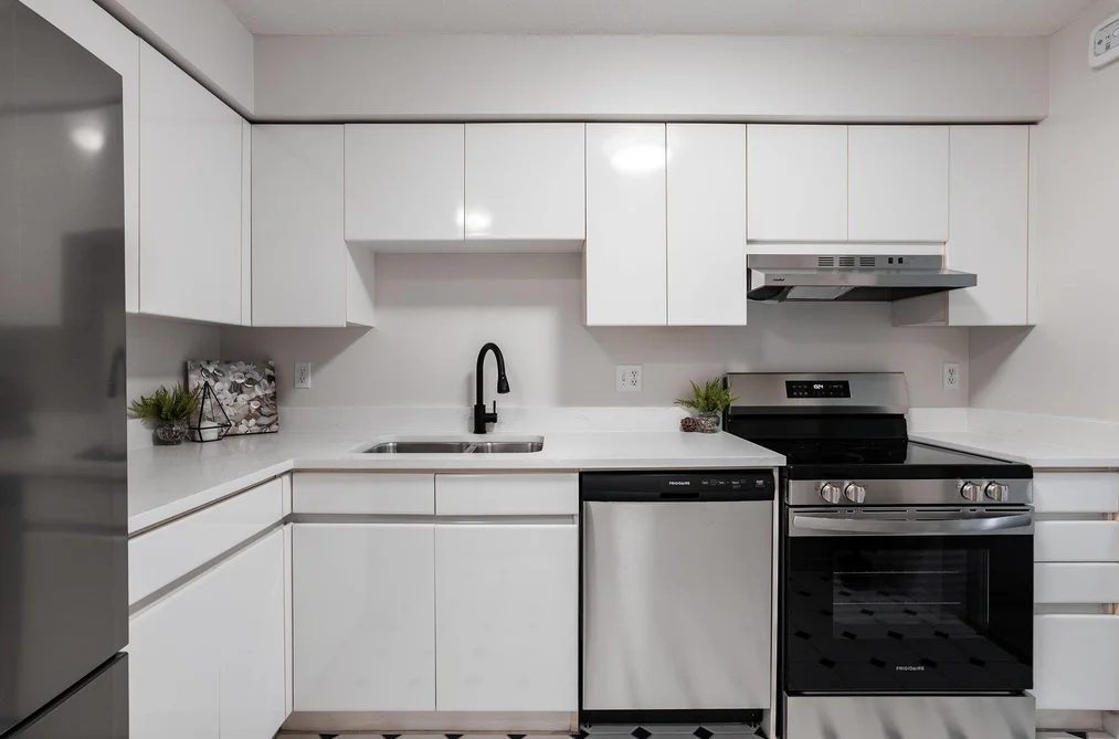 509 1327 E KEITH ROAD, North Vancouver BC V7J 3T5, North Vancouver BC — Residential for Sale - Photo 7