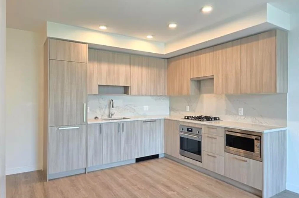 509 13350 CENTRAL AVENUE, Surrey BC V3T 0S1, Surrey BC — Residential for Sale - Photo 3