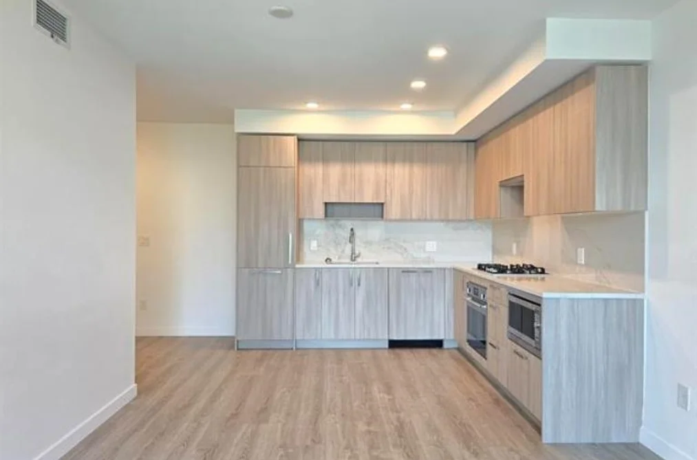 509 13350 CENTRAL AVENUE, Surrey BC V3T 0S1, Surrey BC — Residential for Sale - Photo 4