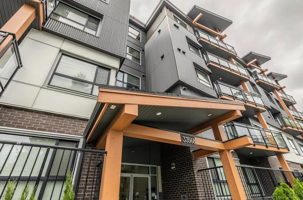 509 33568 GEORGE FERGUSON WAY, Abbotsford BC V2S 0M3, Abbotsford BC — Residential for Sale - Photo 2