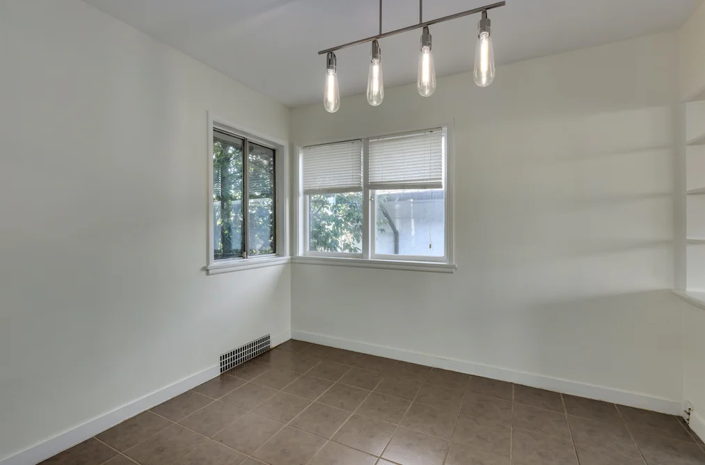 509 E KEITH ROAD, North Vancouver BC V7L 1W3, North Vancouver BC — Residential for Sale - Photo 7
