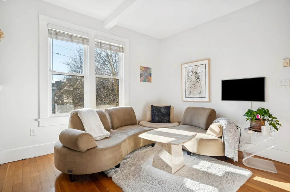 509 UNION STREET, Vancouver BC V6A 2B7, Vancouver BC — Residential for Sale - Photo 2