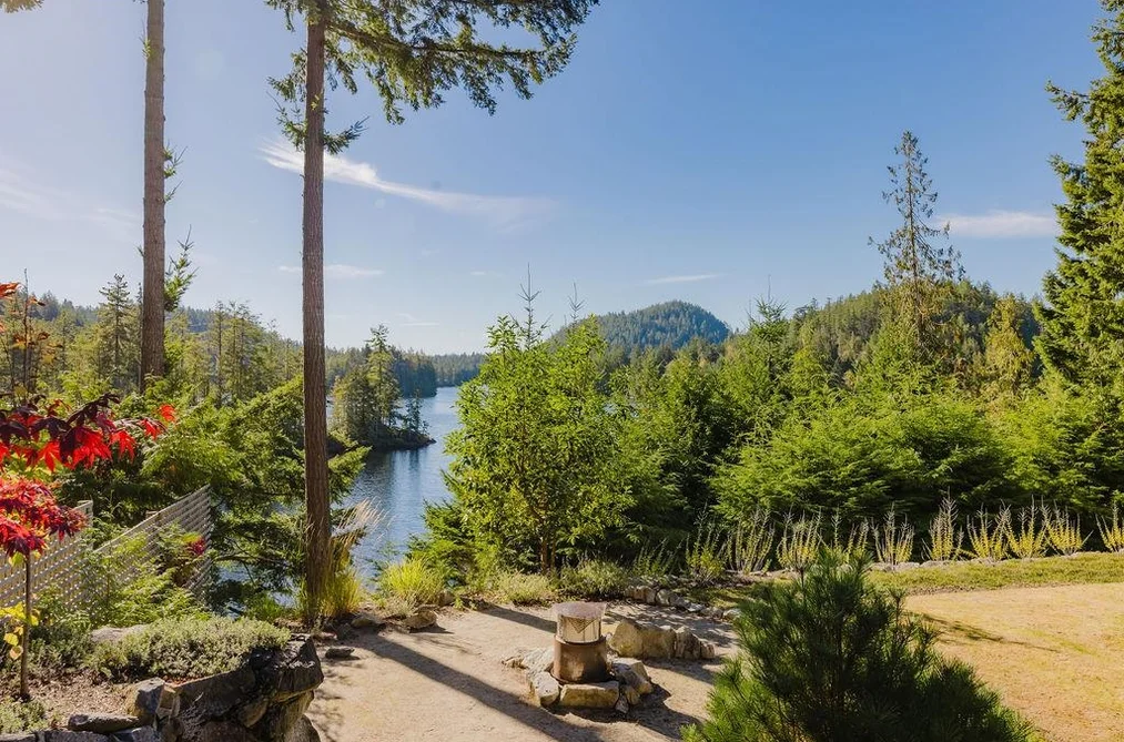 5090 ELLIOT ROAD, Garden Bay BC V0N 1S1, Garden Bay BC — Residential for Sale - Photo 2
