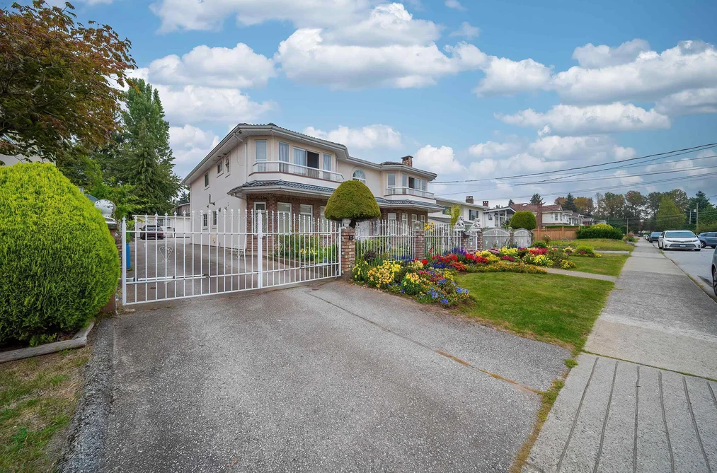 5091 SIDLEY STREET, Burnaby BC V5J 1T6, Burnaby BC — Residential for Sale - Photo 2